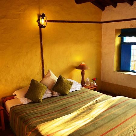 알모라 Thikalna Himalayan Retreat 빌라 외부 사진