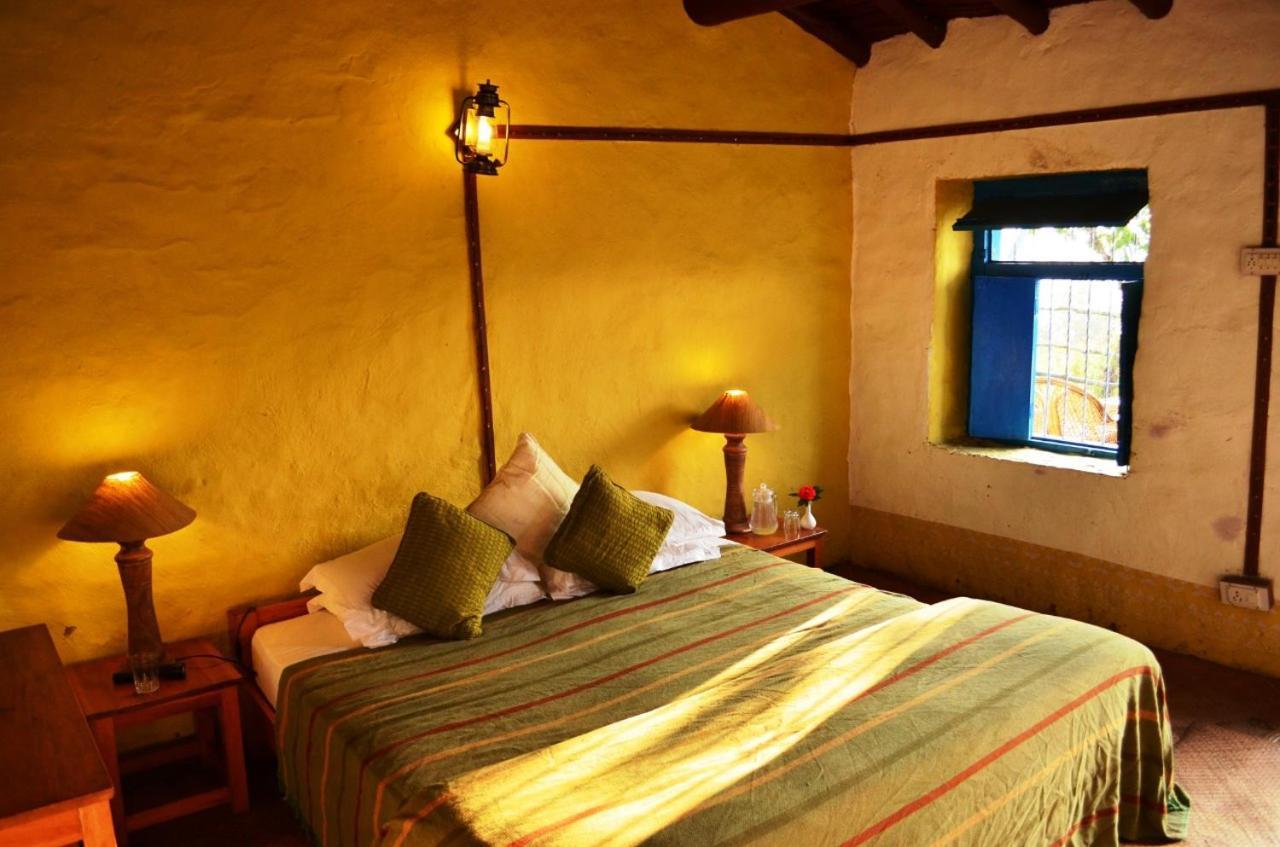 알모라 Thikalna Himalayan Retreat 빌라 외부 사진