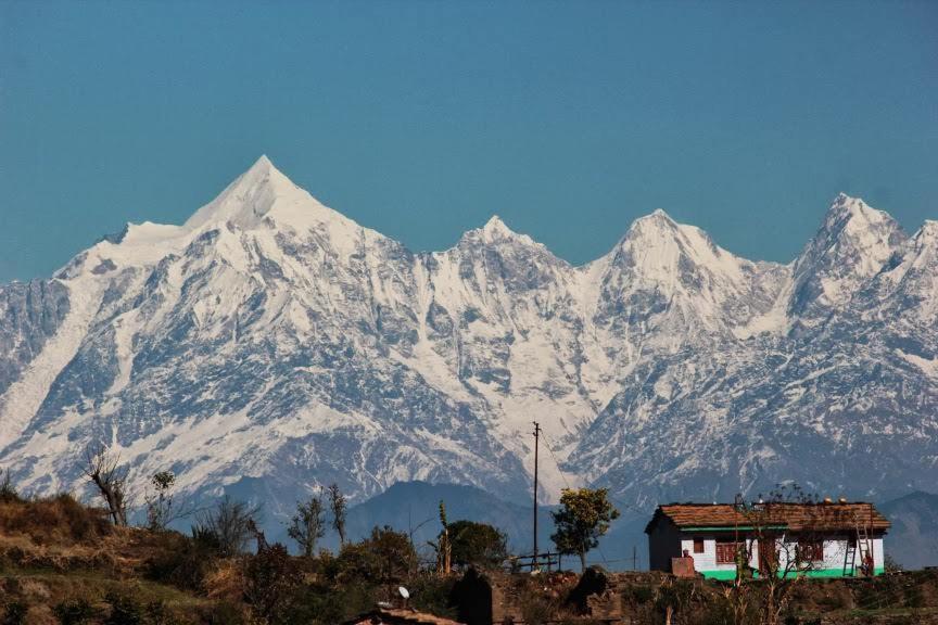 알모라 Thikalna Himalayan Retreat 빌라 외부 사진