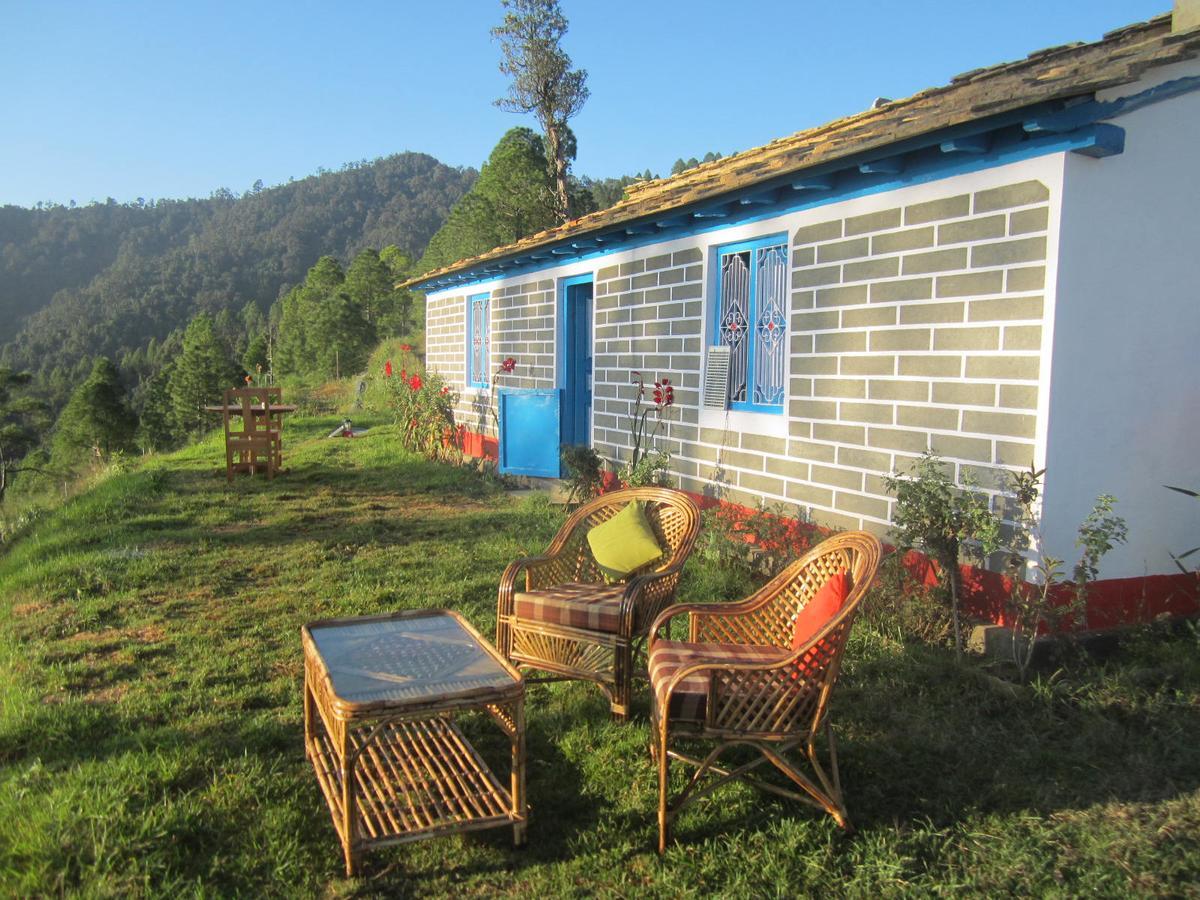 알모라 Thikalna Himalayan Retreat 빌라 외부 사진